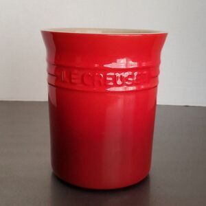 Le Creuset Stoneware Straight Cherry Red Ombre Finish Utensil Crock 6"